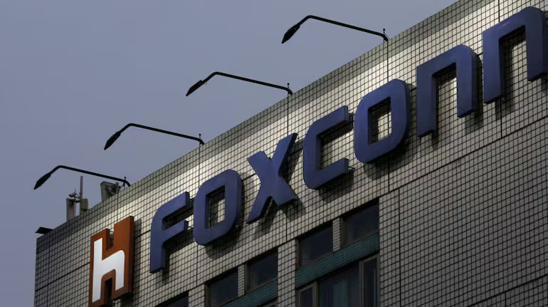 Foxconn Invests $551 Million to Two New Projects in North Vietnam